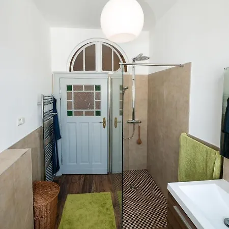 Kleines Glück Auf 100qm - Min 3 Nights, Max 5 Pers * Sassnitz